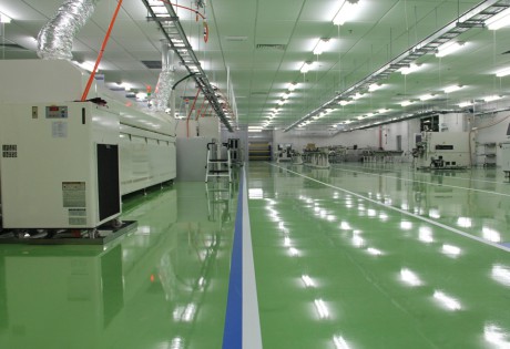 無(wú)溶劑環(huán)氧防靜電平涂/自流平系統(tǒng)